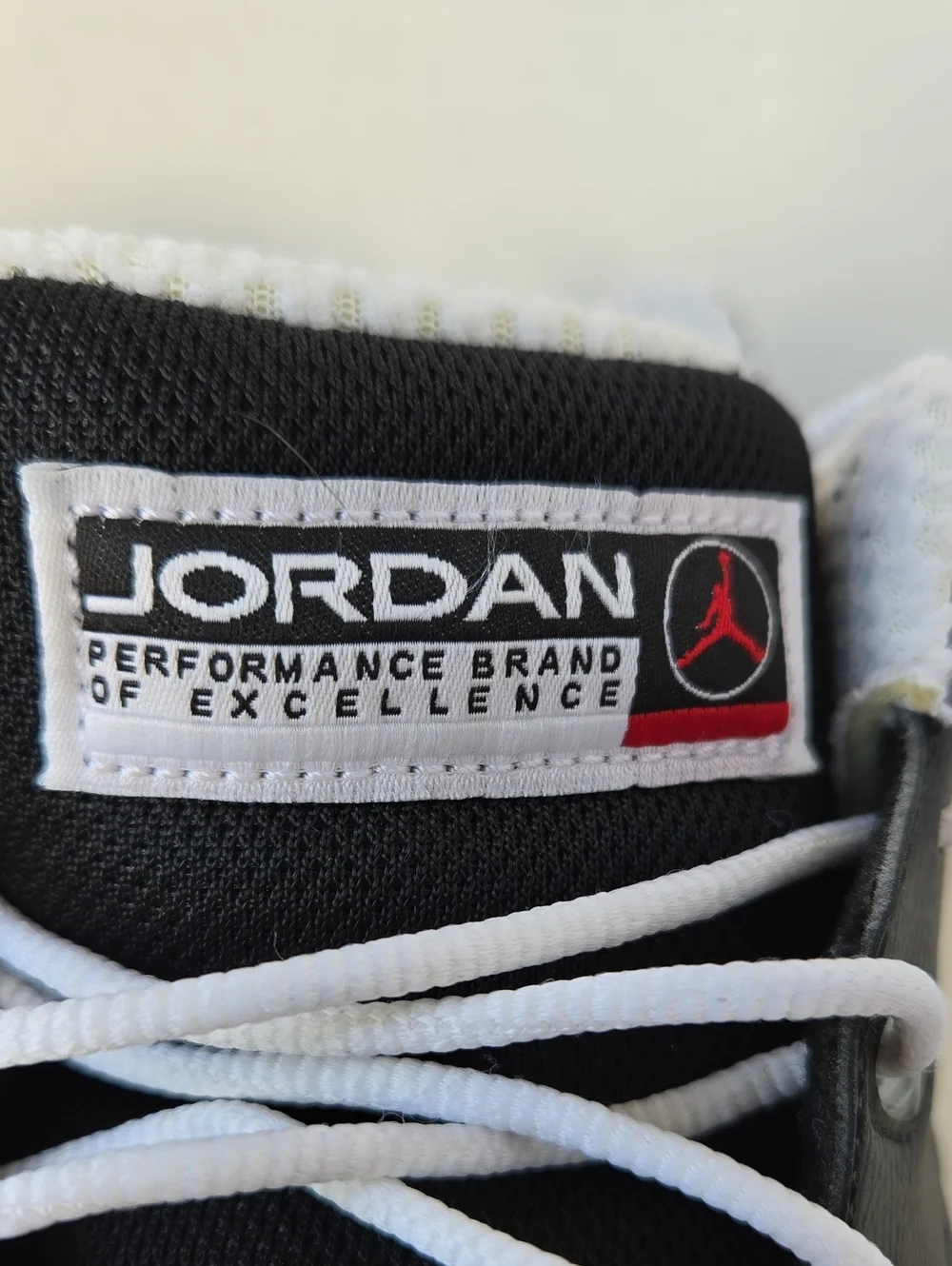 VNFS Nike Air Jordan Jumpman Team 1 Black White Red 644938-002 Size 9.5 OG Box
